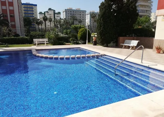 Apartamento En Primera Línea Con Vistas Al Mar - Solo Familias